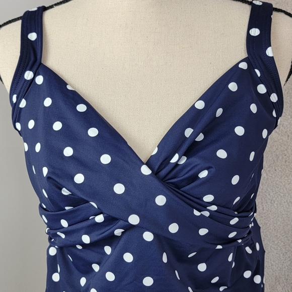 Lands' End Deep Sea Polka Dot V-Neck Wrap Underwire Tankini Swim Top Sz 12 NEW‎ - Picture 4 of 14